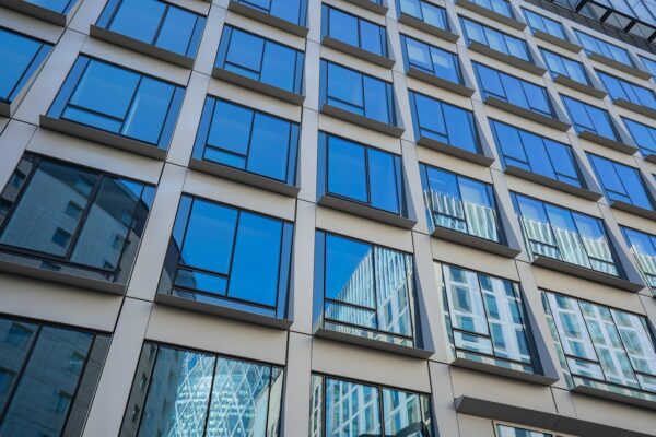 Architecting Equity: Navigating Modern Mortgage Rate Volatility